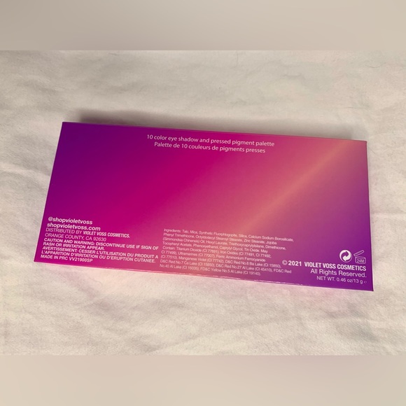 VIOLET VOSS NEW Eye Shadow Kit - Picture 3 of 5